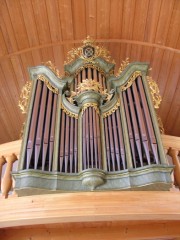 Vue de l'orgue en contre-plongée. Cliché personnel