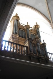 Autre vue de l'orgue en contre-plongée. Cliché personnel