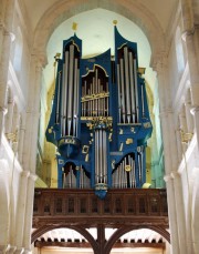 Autre vue de l'orgue de Saulieu. Cliché personnel