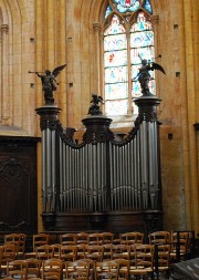 L'orgue de choeur au téléobjectif. Cliché personnel