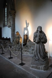 Vue des statues du bas-côté gauche: Mont des Oliviers, vers 1494. Cliché personnel