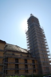 Vue extérieure de l'église St-Jean Bosco à Wasselonne (en travaux en août 2009). Cliché personnel