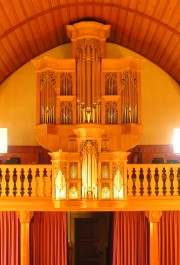 Orgue de la Côte-aux-Fées. Cliché personnel