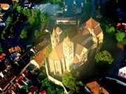 Vue aérienne de la cathédrale de Breisach-am-Rhein. Crédit: //de.wikipedia.org/