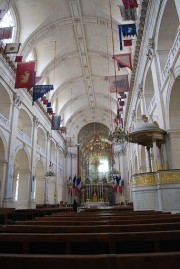 Vue de la nef de l'église St-Louis des Invalides. Cliché personnel