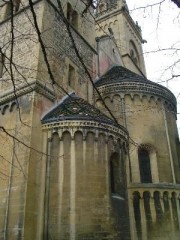 Collégiale de Neuchâtel, chevet roman. Cliché personnel