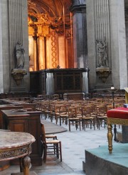 Vue de l'orgue de choeur au zoom. Cliché personnel