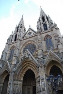 Façade de Ste-Clotilde. Cliché personnel (nov. 2009)