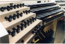 Claviers de l'orgue de St. Josef à Böbingen. Crédit: //www.orgelbau-kreisz.de/