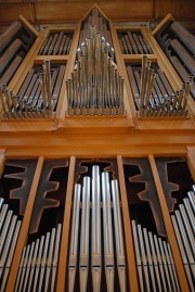 Vue de l'orgue en contre-plongée. Cliché personnel