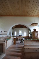 Vue intérieure de l'église d'Oberwil i. Simmental. Cliché personnel (avril 2010)