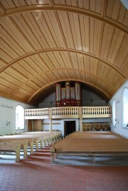 Vue intérieure en direction de l'orgue. Cliché personnel