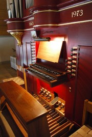 Vue de la console de l'orgue. Cliché personnel