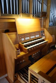 Autre vue de la console de l'orgue. Cliché personnel