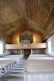 Vue intérieure de la nef en direction de l'orgue. Cliché personnel