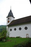 Vue extérieure de l'église. Cliché personnel (mai 2010)