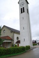 Vue extérieure de l'église réformée. Cliché personnel (juin 2010)