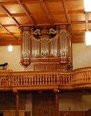 Vue de l'orgue de l'église réformée de Belp (facteur A. Hauser). Cliché personnel (juillet 2010)