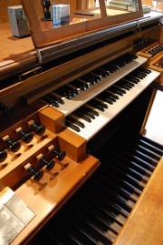 Vue de la console de l'orgue. Cliché personnel