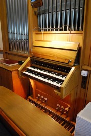 Vue de la console de l'orgue. Cliché personnel