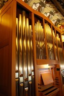 Vue de la Montre de l'orgue en tribune. Cliché personnel