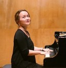 Portrait de la pianiste Misora Lee. Crédit: http://www.infoconcert.com/ticket/concert-misora-lee-paris/