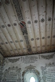 Les décors du plafond dans le choeur. Cliché personnel