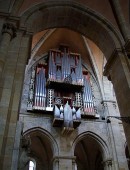 Vue du grand orgue Rieger du Dom de Bamberg. Crédit: //de.wikipedia.org/w/index.php?title=Datei:Bamberger_Dom_BW_3.JPG&filetimestamp=20080719124632 Vue du grand orgue Rieger du Dom de Bamberg. Crédit: //de.wikipedia.org/w/index.php?title=Datei:Bamberger_Dom_BW_3.JPG&filetimestamp=20080719124632