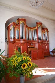 Vue fleurie de l'orgue. Cliché personnel