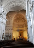 Vue intérieure de la nef de cette église. Cliché personnel