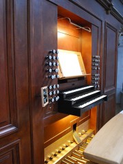 La belle console de l'orgue restauré. Cliché personnel
