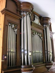 Façade de l'orgue de Saulcy. Cliché personnel