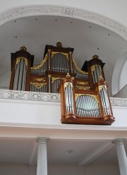 Vue en contre-plongée de l'orgue. Cliché personnel