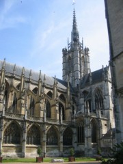 Cathédrale d'Evreux. Crédit: //fr.wikipedia.org/