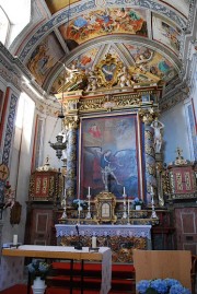 Vue du maître-autel: tableau représentant St-Michel. Cliché personnel