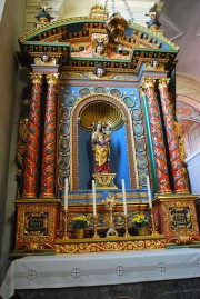 Autel secondaire gauche (consacré à la Vierge) de la nef. Cliché personnel