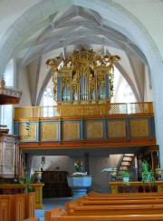 Vue de la nef et de l'orgue Felsberg. Cliché personnel