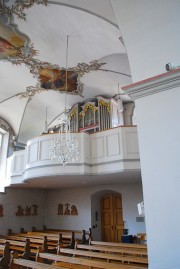 Une vue de l'orgue de trois-quarts et en contre-plongée. Cliché personnel