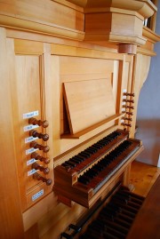 Vue de la console de l'orgue. Cliché personnel