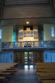 Vue de la nef en direction de l'orgue Metzler neuf. Cliché personnel