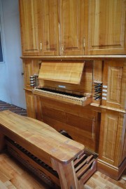 Vue de la console de l'orgue. Cliché personnel