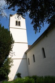 Vue de l'église de Pieterlen. Cliché personnel (mai 2011)