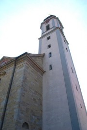 La tour du Münster (cathédrale) juste à côté de l'église St. Stephan, Lindau. Cliché personnel