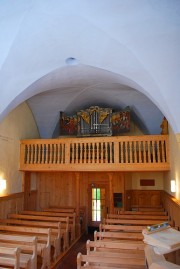 Vue de la nef avec l'orgue en tribune. Cliché personnel