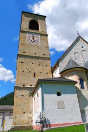 Vue du clocher de l'église abbatiale. Cliché personnel 