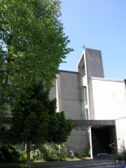 Notre-Dame de la Paix (en mai 2007). Cliché personnel