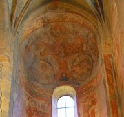 Calotte de la nef droite (Sud): une croix porte le buste du Messie. Cliché personnel