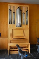 Orgue Felsberg de l'église catholique de Silvaplana. Cliché personnel (juillet 2011)