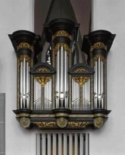 Orgue de choeur de St Lambertus à Düsseldorf. Crédit: www.lambertuskirche.de/