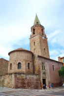 Vue extérieure de la cathédrale de Fréjus. Cliché personnel